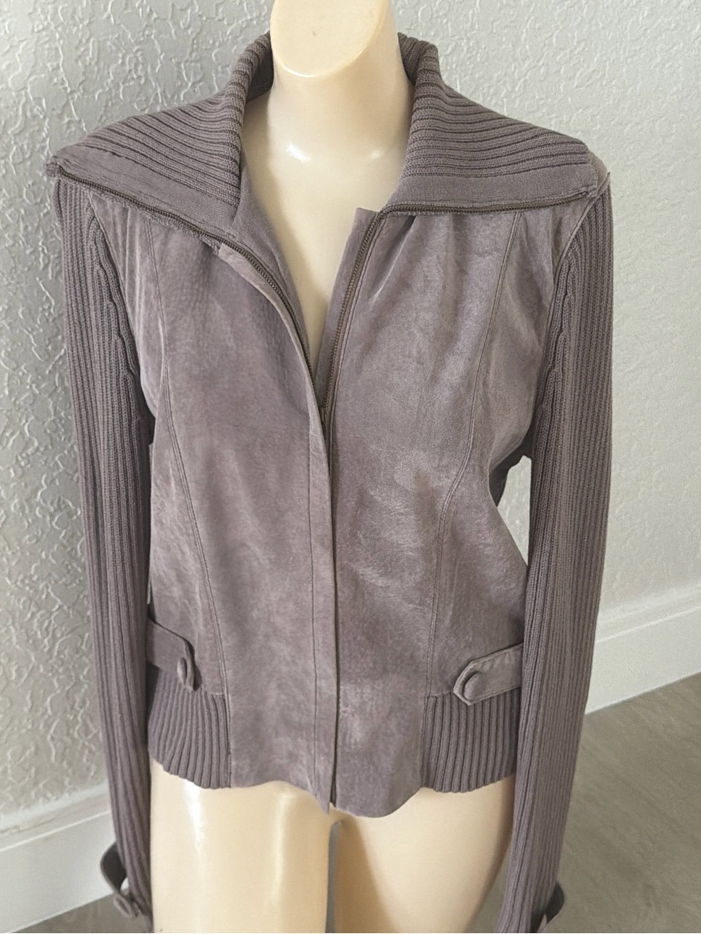 EUC SIGRID OLSEN Suede Asymmetrical Zip Jacket Knit Sleeves Taupe Med Beautiful